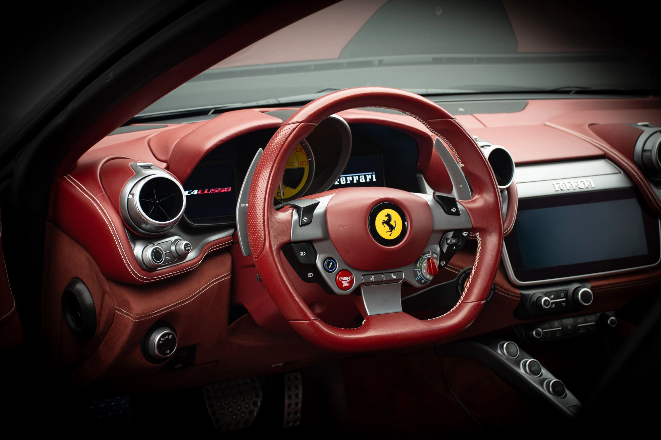 Ferrari Lusso interior